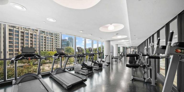 Luxury Suites Steps To Cn Tower Toronto Esterno foto